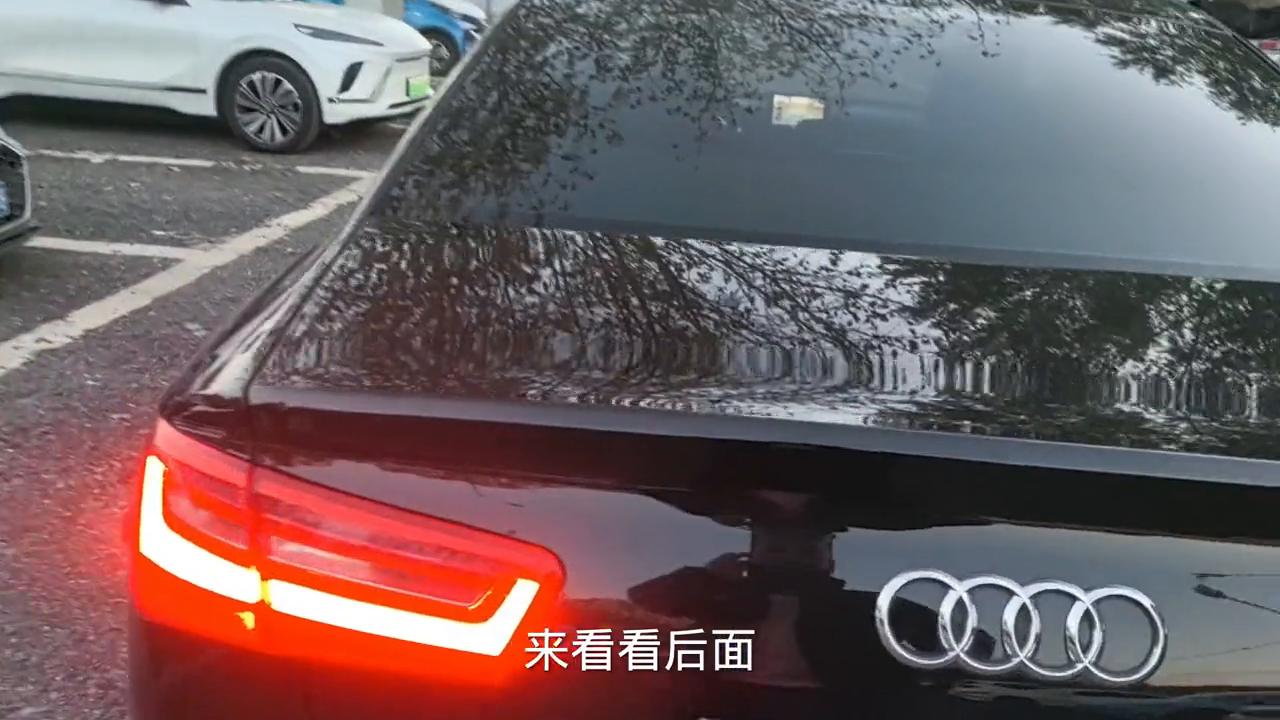 15年2.5排量的奥迪a6是四驱吗,15年2.0奥迪a6六缸