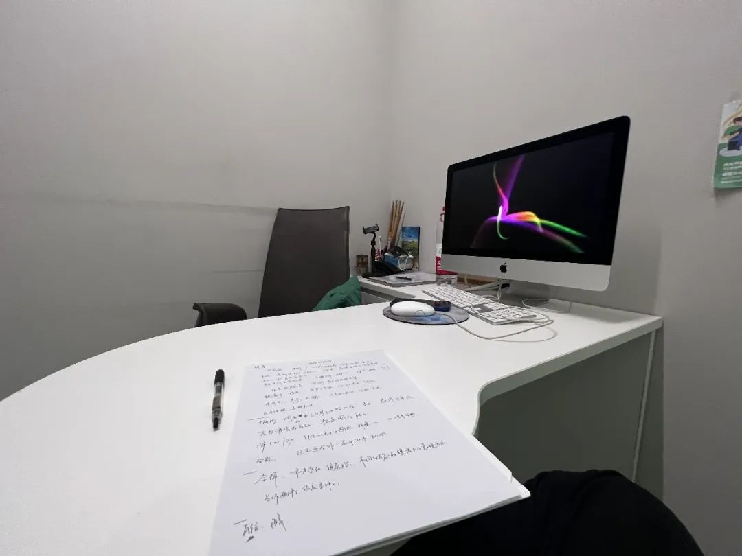 希望自己成为一个音乐人,成为一个音乐人