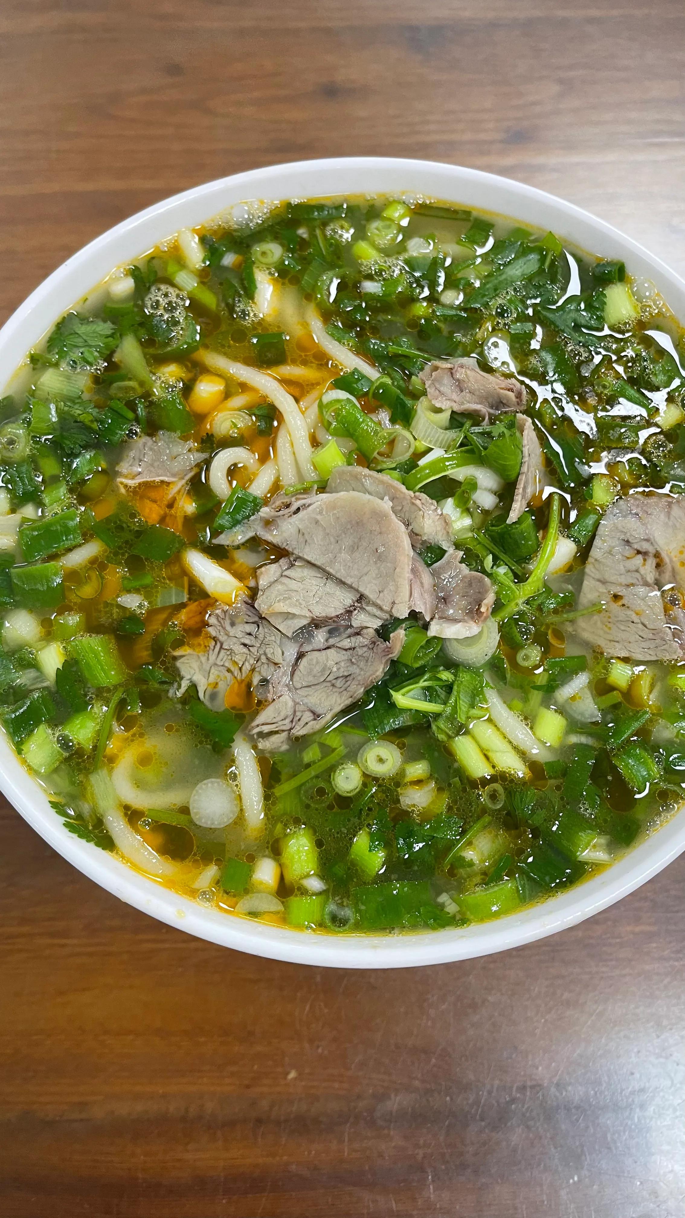 2023适合做餐饮小店吗,想做生意开个餐饮店