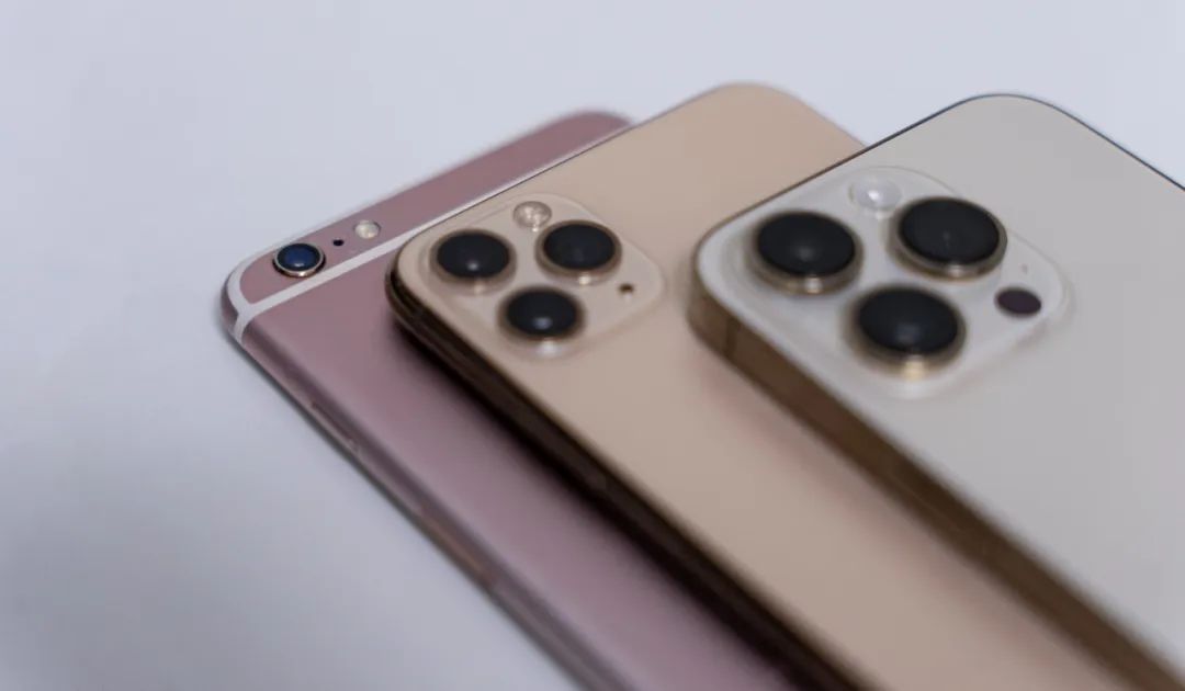 iphone变卡原因有哪些,旧iphone更新系统后真的会卡吗