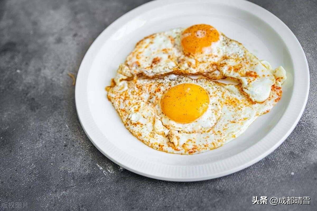 一个鸡蛋不到5毛钱，小时能吃半个钟头，现在的孩子为啥做不到？