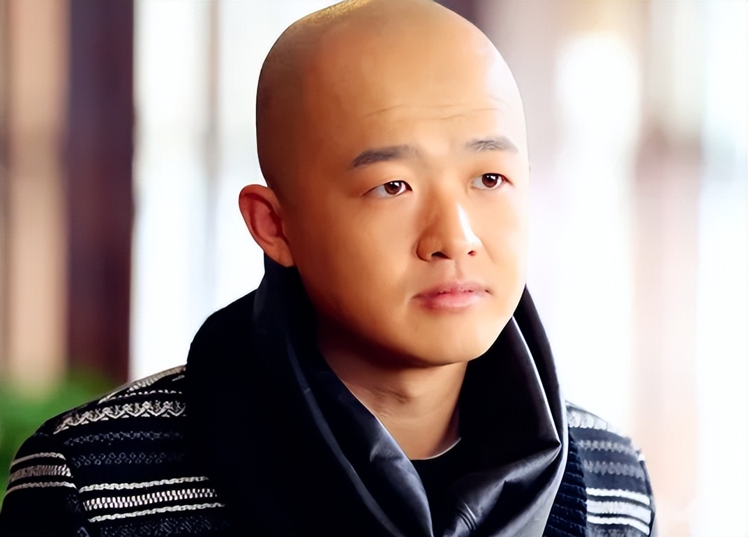 “离婚我就杀了你！”分手就自残、逼婚四十次…她真是太卑微了