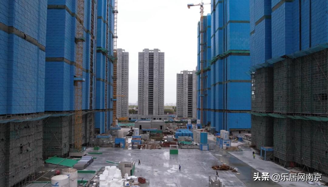 9月底“如约交付”？这个江核“神盘”连外立面还没做好……