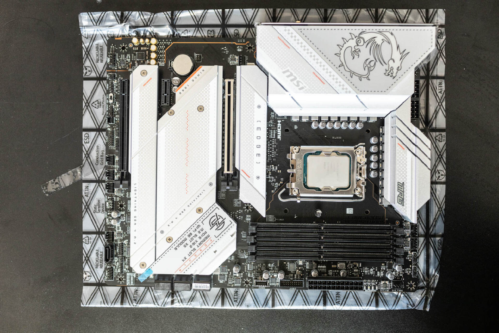 迎接兔年，2023装一台没有遗憾的纯白主机