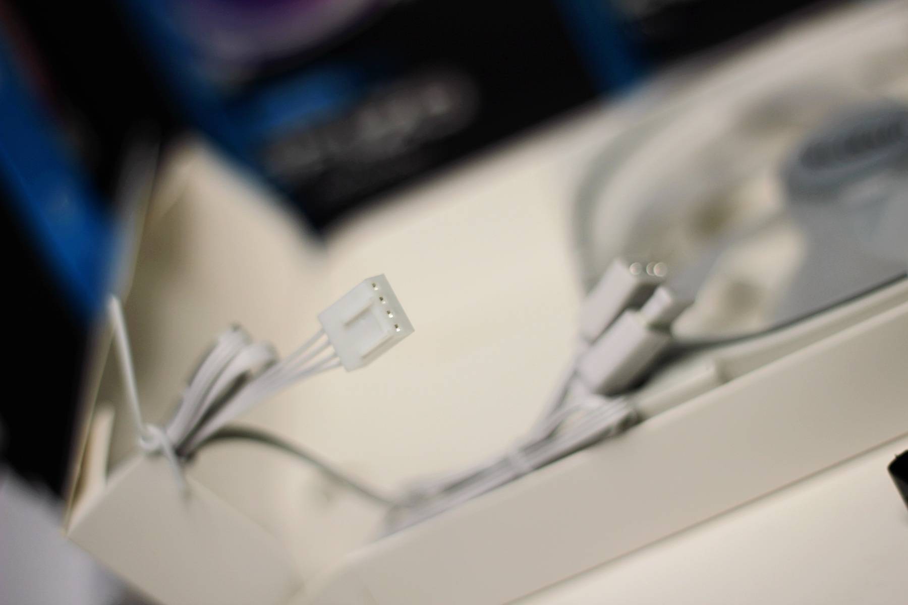 超频三ef120风扇安装教程,颜值散热风扇有用吗