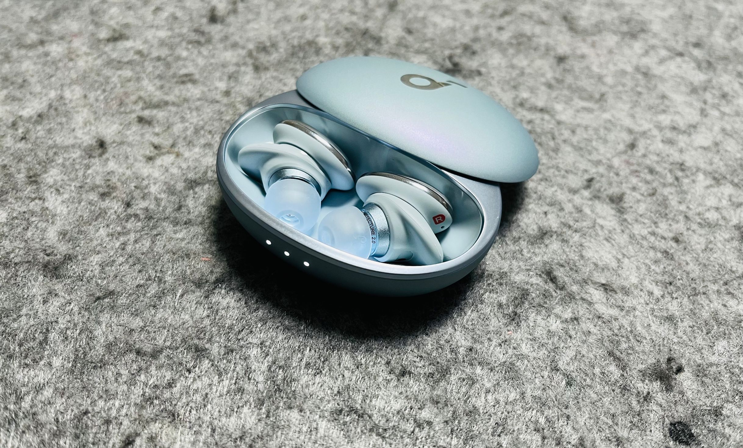 尾巴卷完无线卷,聊俩国产千层卷——乐彼W2-131声阔小金腔