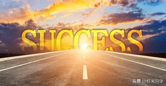 自媒体怎么做才能快速入行赚钱,2022年做自媒体月入过10万怎么做