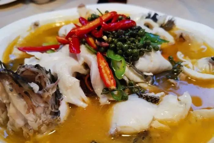 昆明市里哪些餐厅好吃又实惠,昆明100家餐厅名单