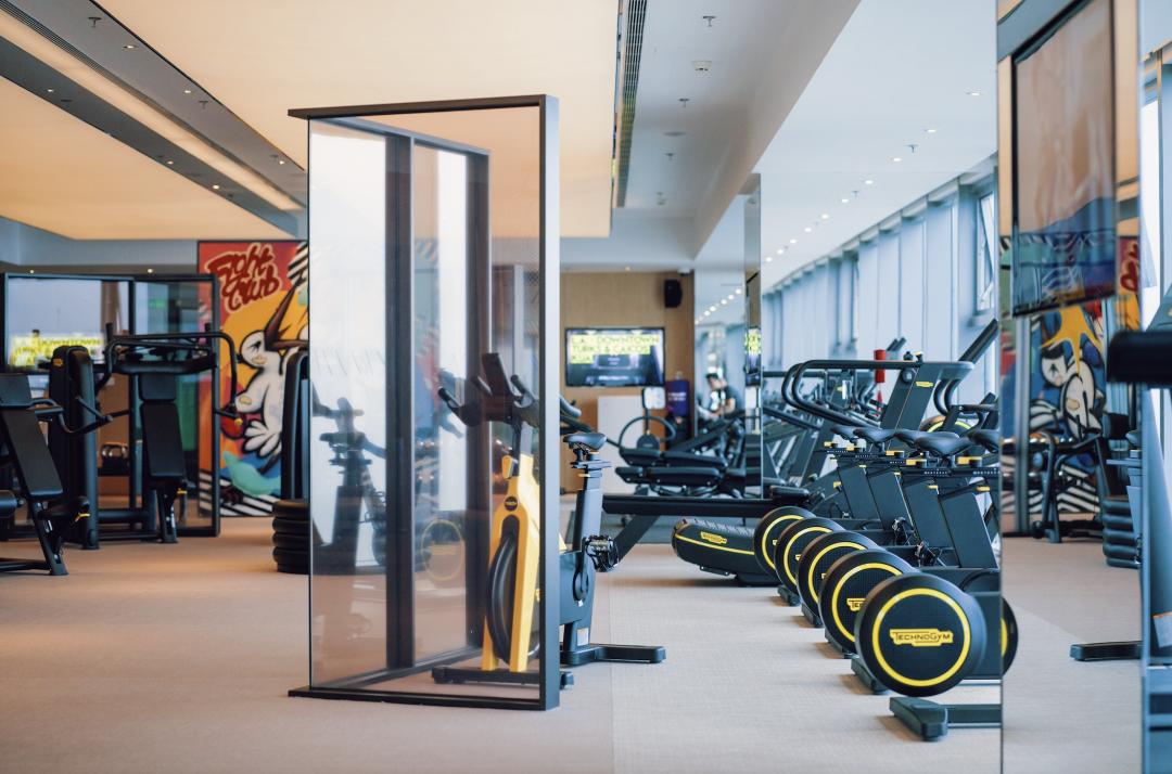 这世界是个巨大的游乐场,这世界就是巨大的游乐场