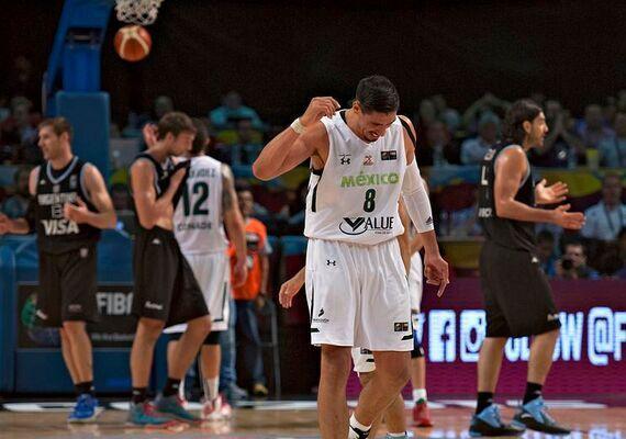 2003阿根廷男篮,2004年男篮阿根廷对美国