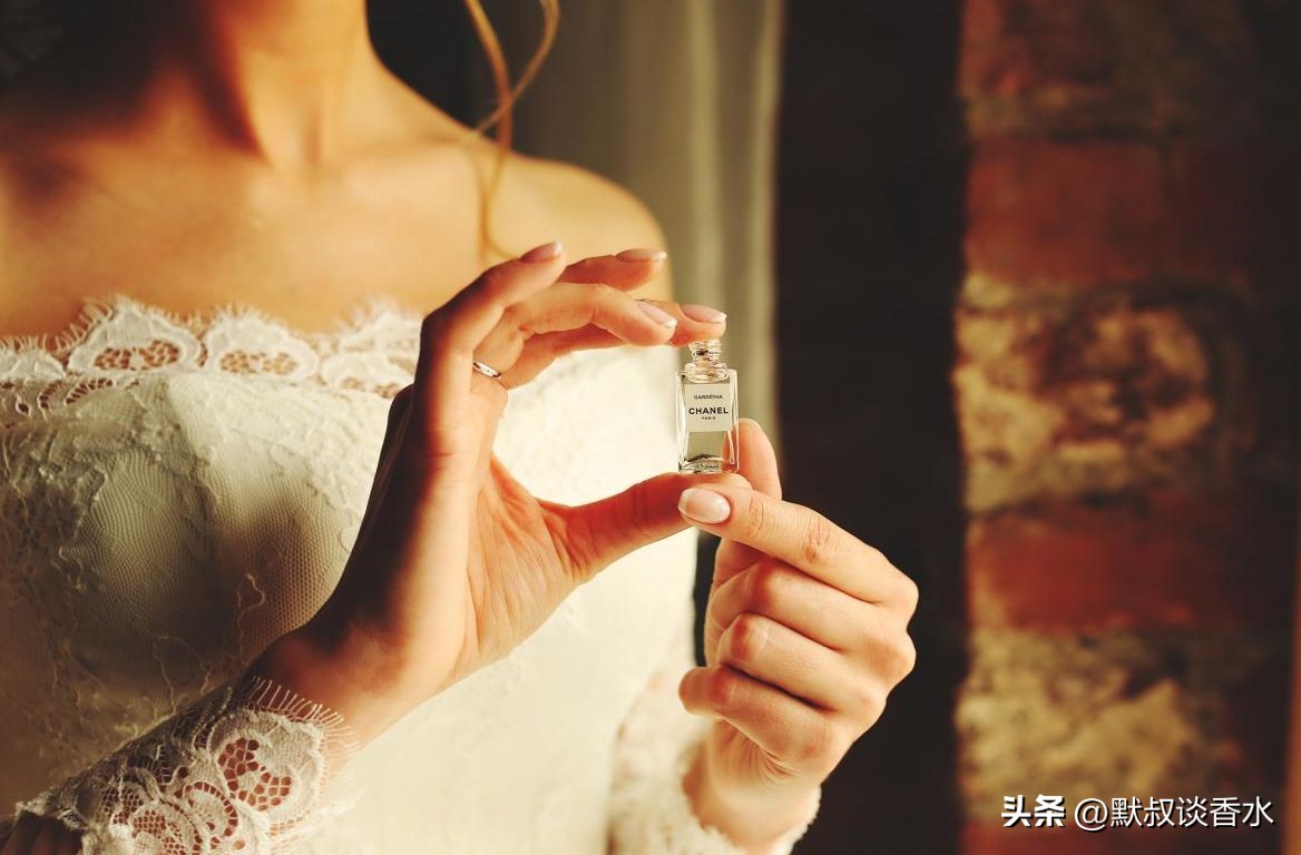 香奈儿栀子花香水200ml价格,香奈儿栀子花和嘉柏丽尔哪个好闻