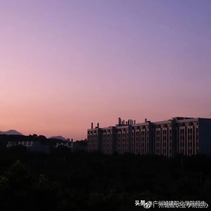 @城建青年，你的相册密码已被破解