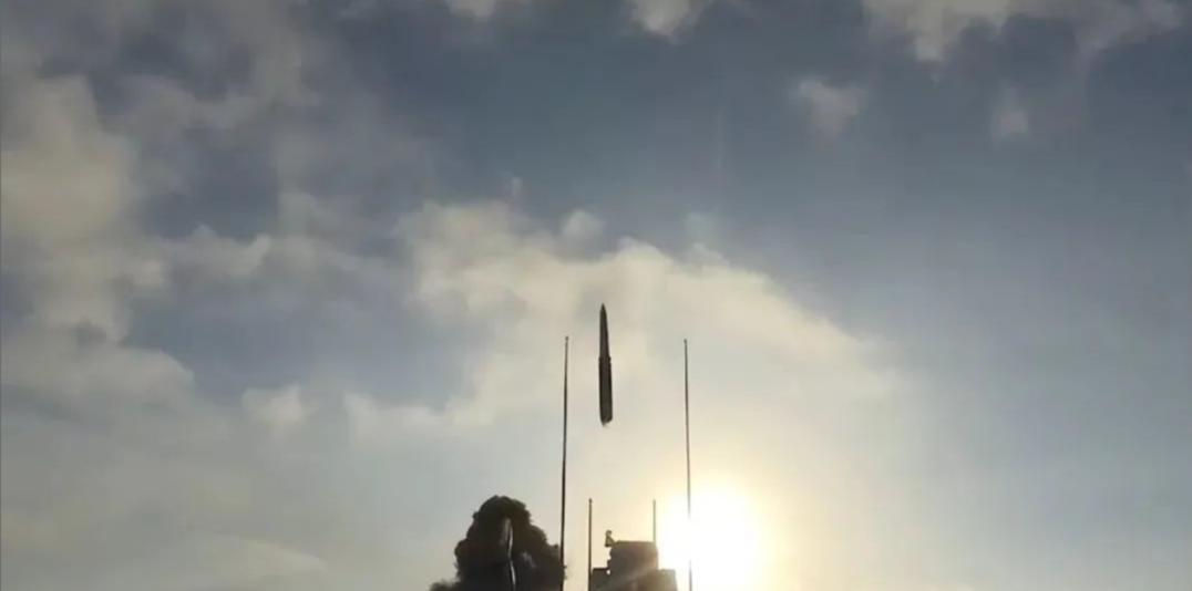 解放军航母与菲律宾之间的距离,解放军航母去关岛都有哪些舰