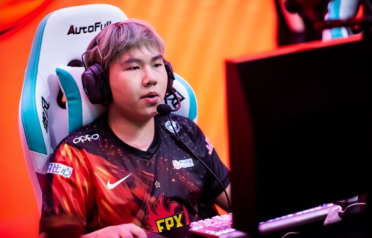 Bo开启直播，连胜不断冲上欧服第二，却暴露目前无法解决的问题