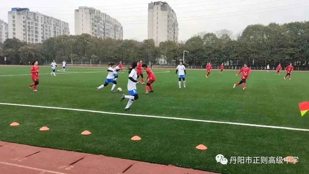 丹阳正则高级中学篮球队,丹阳青少年校园足球队