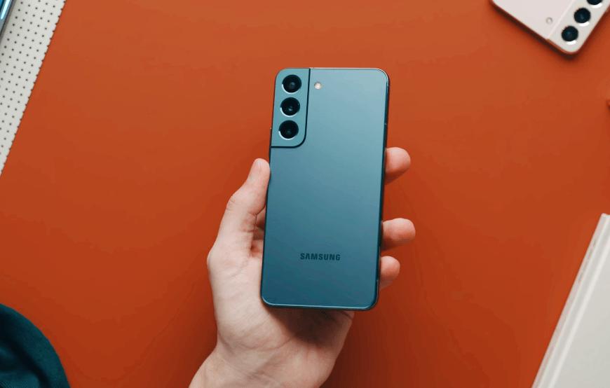 高端旗舰参数对比,旗舰跟入门版差多少钱