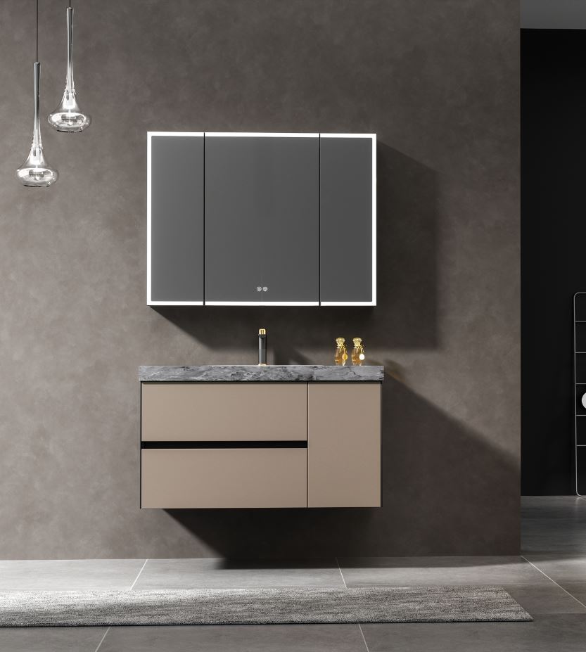 高端浴室柜防潮防霉防变形,太空铝与不锈钢浴室柜优缺点