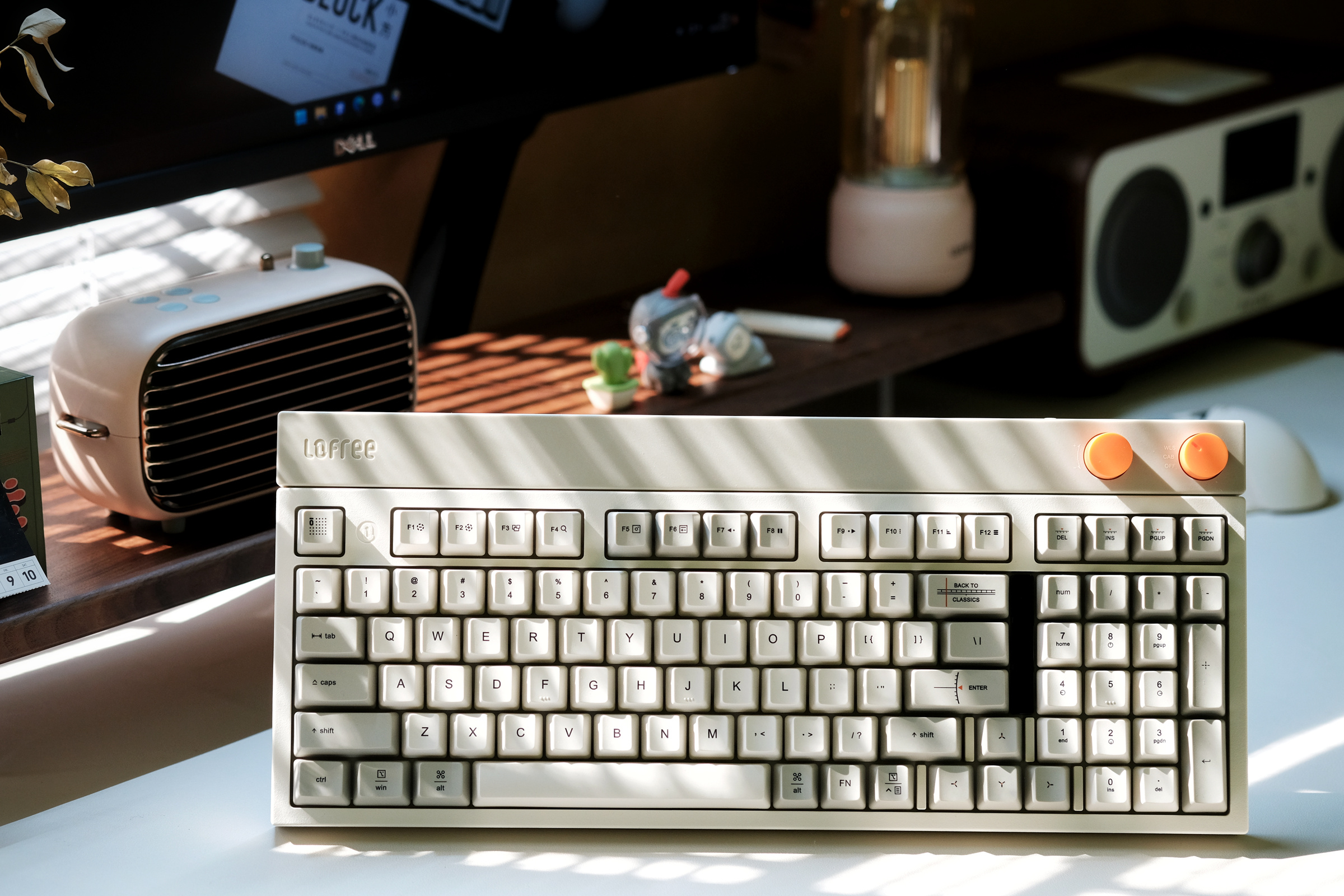 洛斐机械键盘开箱视频,洛斐键盘小方轴