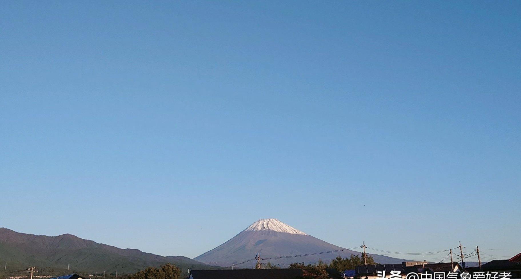 富士山白头巾惊诧四方,全球变暖危机实锤