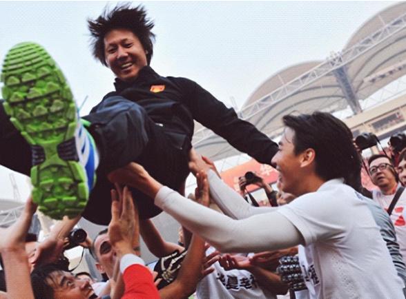 李铁十年足球生涯,中国足球三重巨变李铁