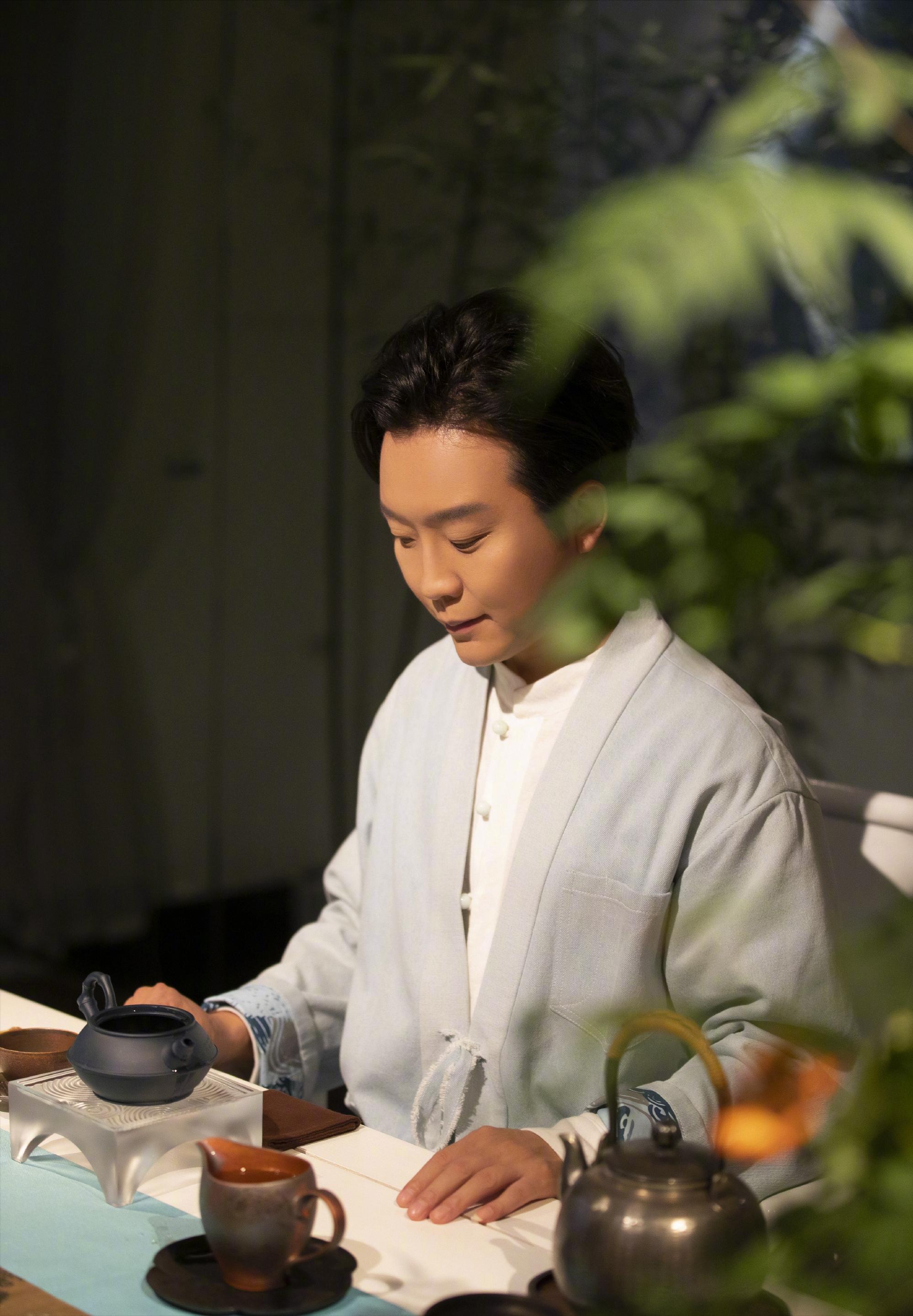 李玉刚经历过哪些事,李玉刚经历了什么