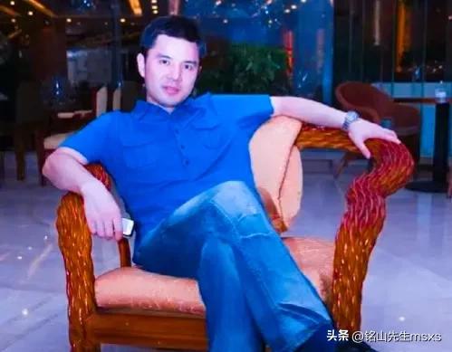 央视名嘴毕福剑,原央视主持人毕福剑现状怎样