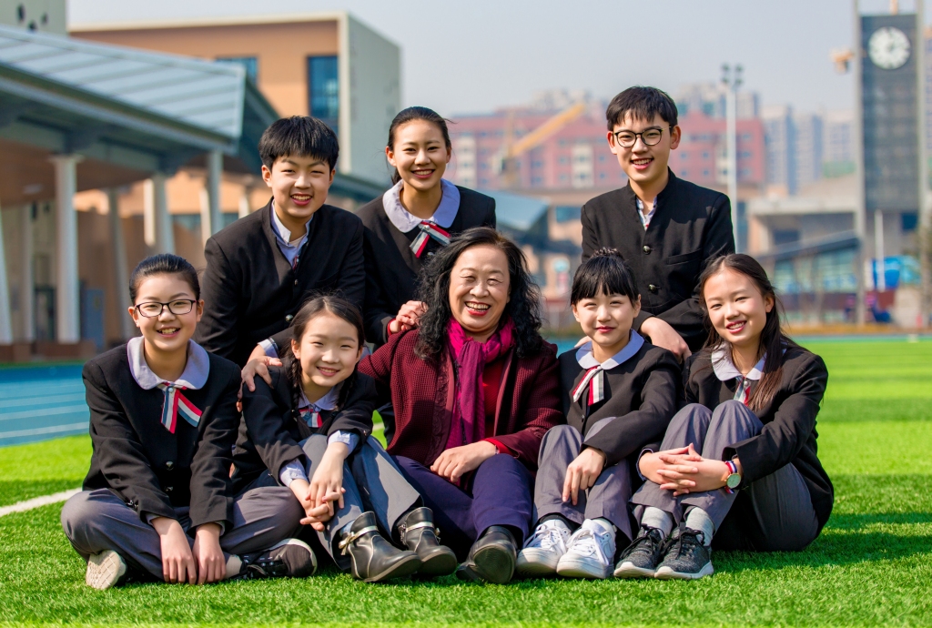 我搭好成长舞台，你搏出璀璨未来！青岛为明学校让每个孩子都成功