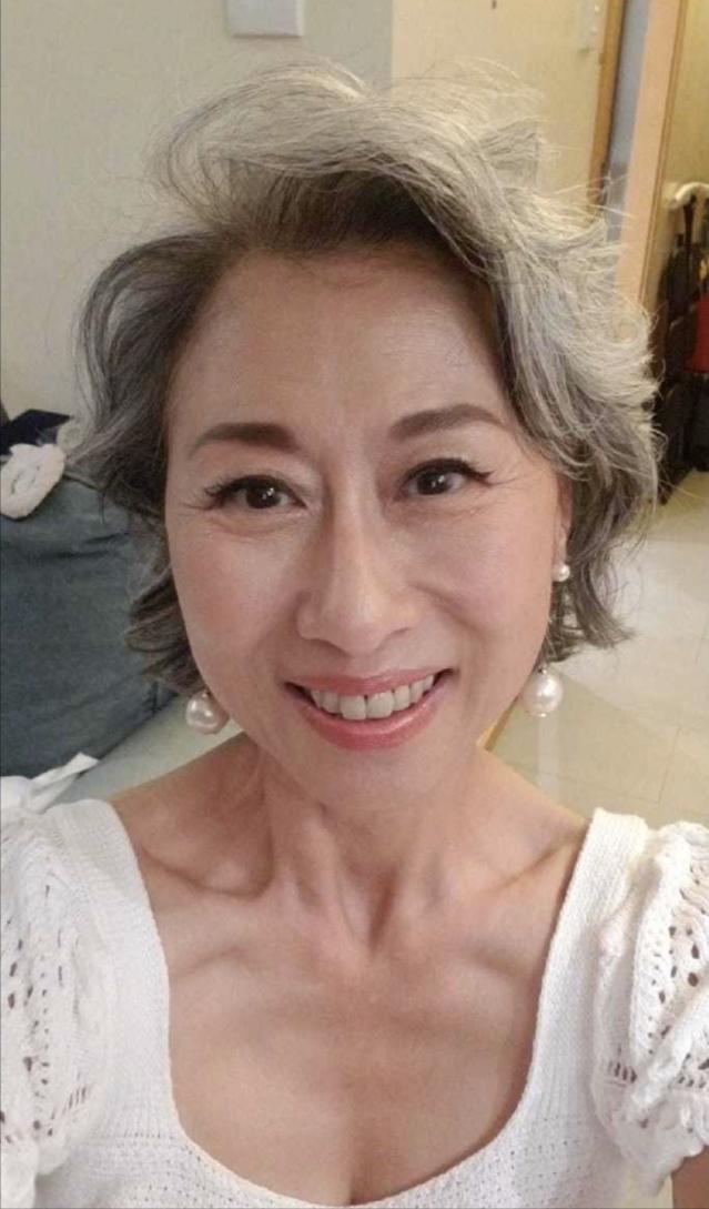 自然老去的女明星,自然老去女星对比照