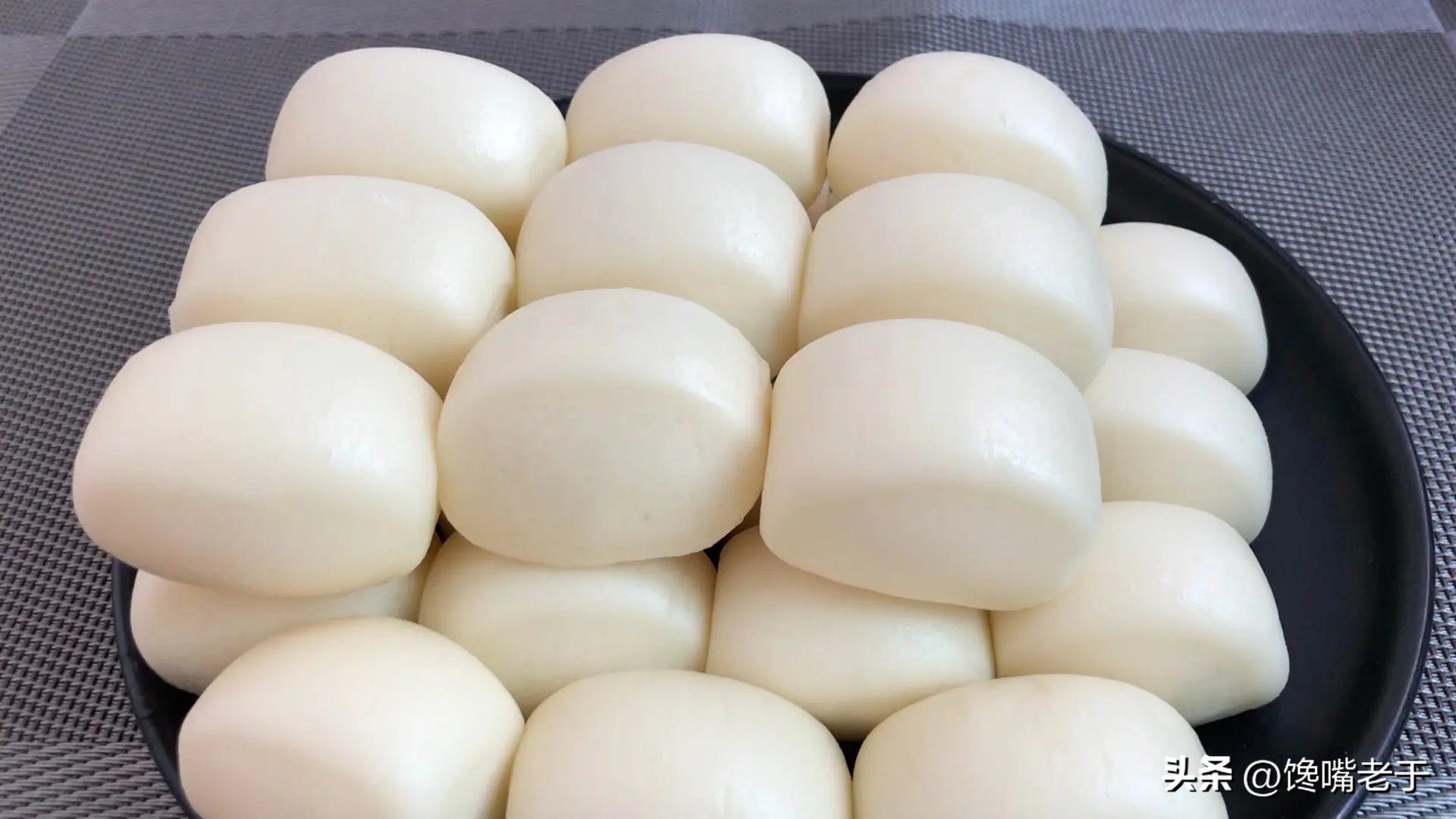 没用酵母自然发的面怎么整,用酵母粉怎么能使面发得更快