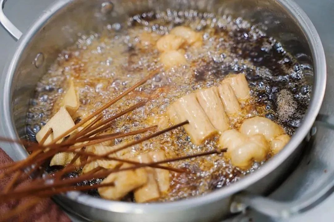 街角二十多年的炸串老店味道如初,徐州特色炸串有哪些店铺