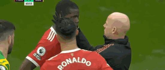 博格巴被马奎尔爆头,博格巴和马奎尔冲突