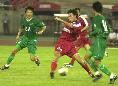 成都蓉城足球队今年是否有望冲超,中超19轮成都蓉城回放