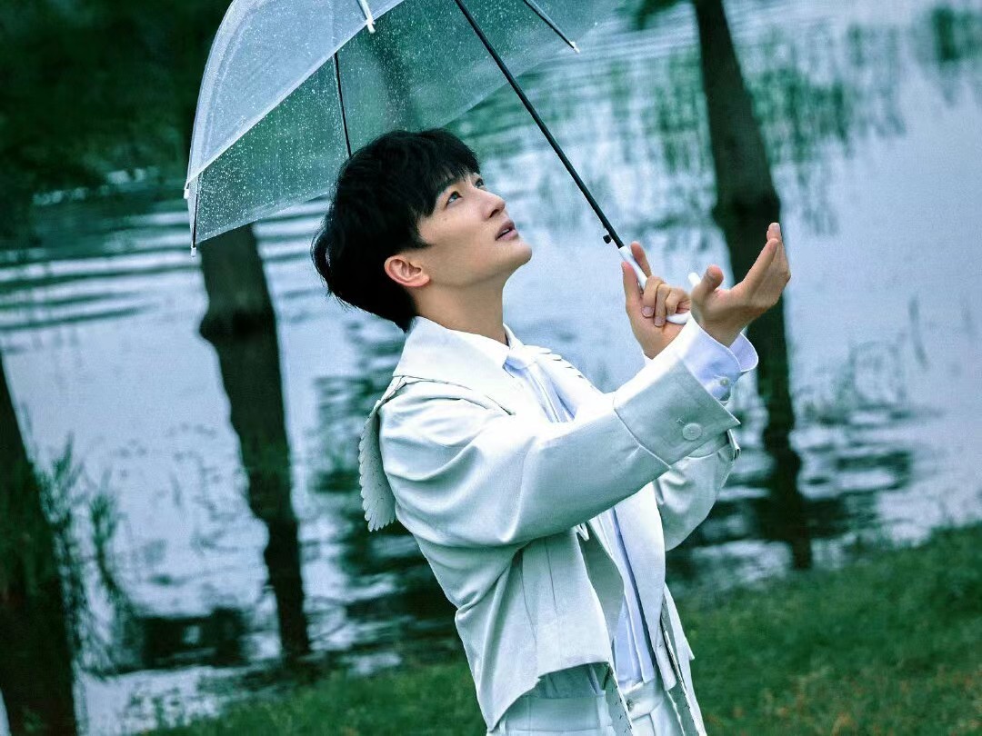 秦岚魏大勋新剧杀青,秦岚魏大勋新剧饰演医生