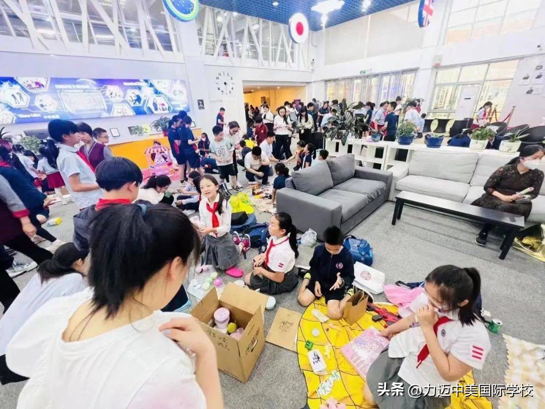 以爱之名公益活动,以爱为名公益义卖