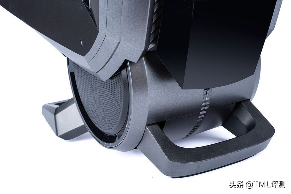 来自旗舰顶配的快乐—微星宙斯盾Ti5（12th）游戏主机评测