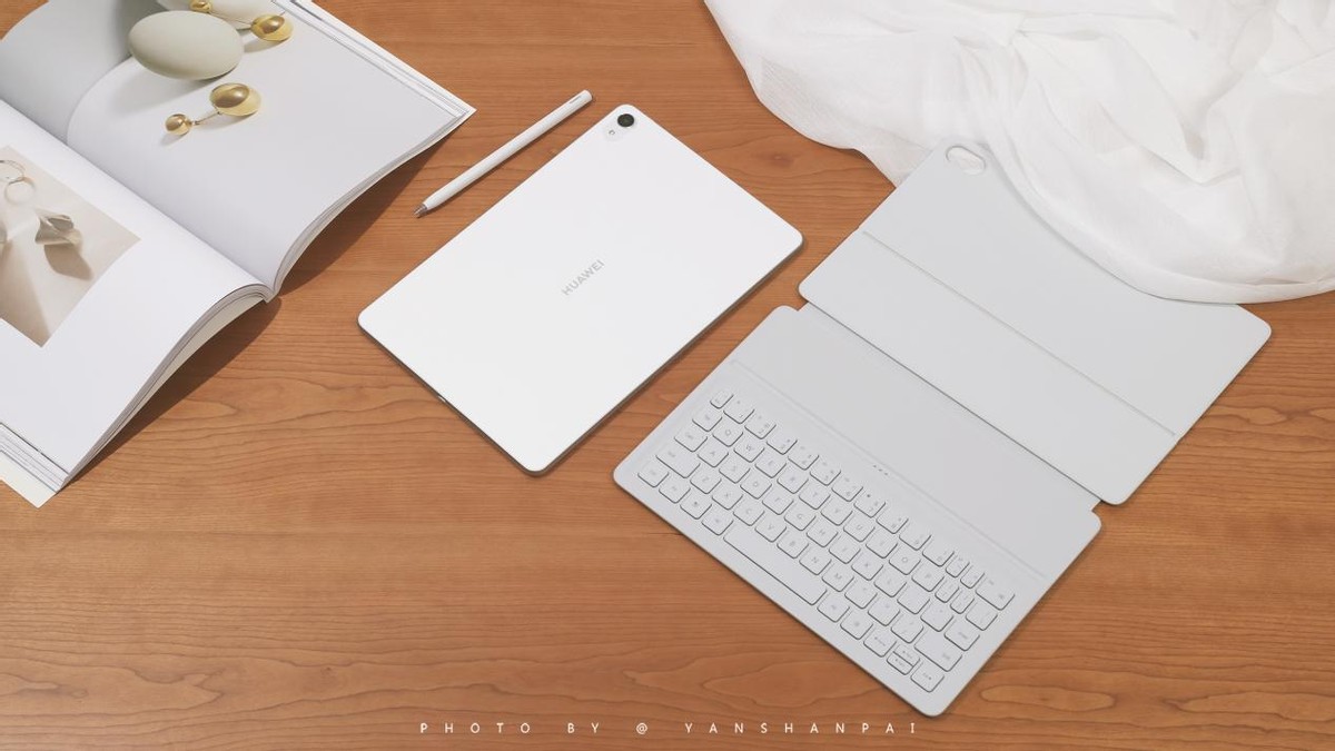 华为平板matepadair对比苹果 (华为平板matepad 2019评测)