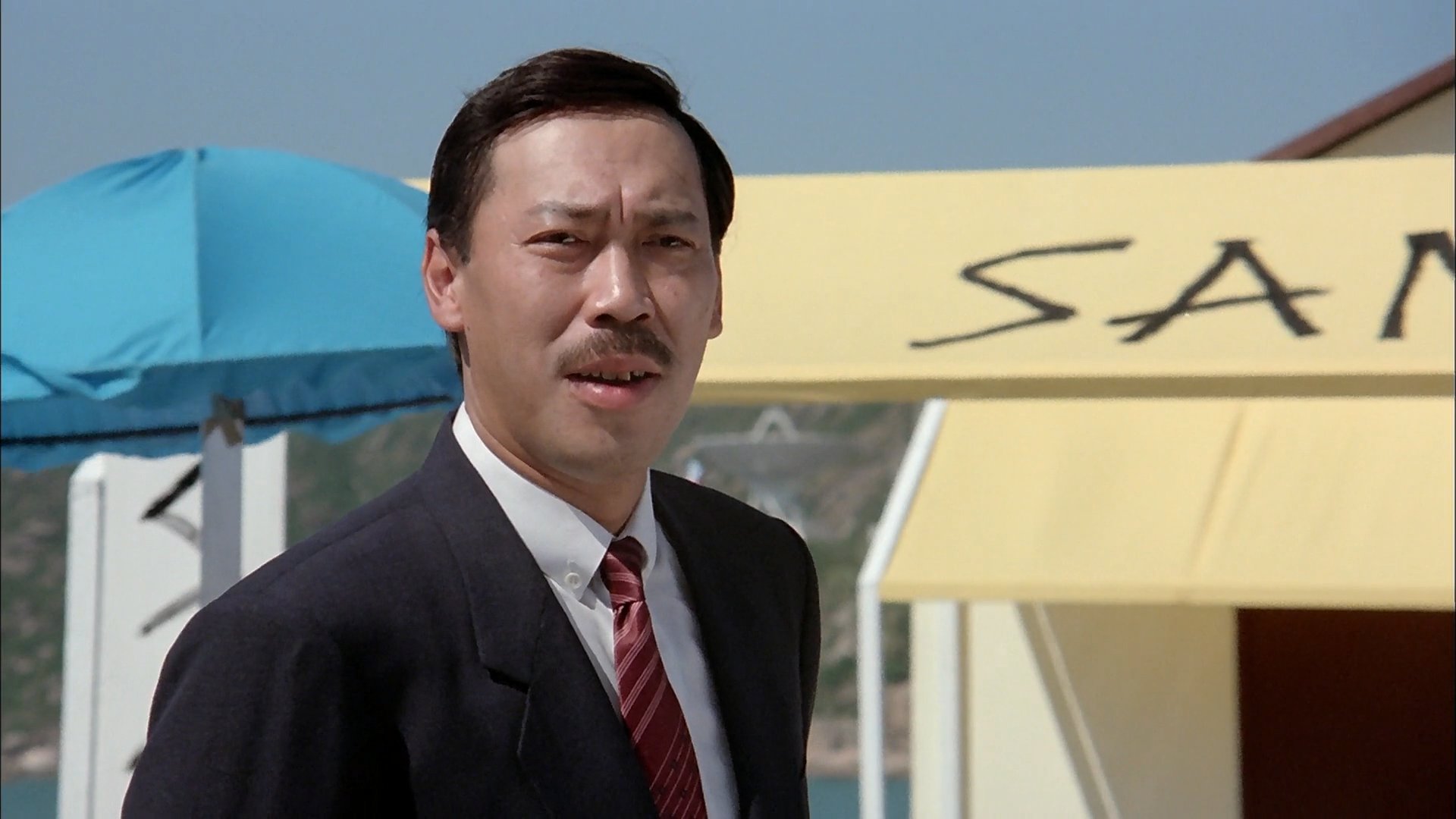 90年代香港经典老电影有哪些,香港80年代逆天的一部动作电影