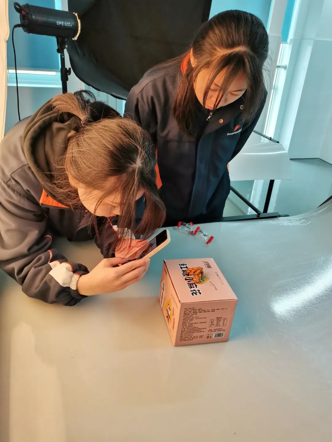 德清职业中专学校“新媒体+电商直播岗位实战课程培训班”汇报会