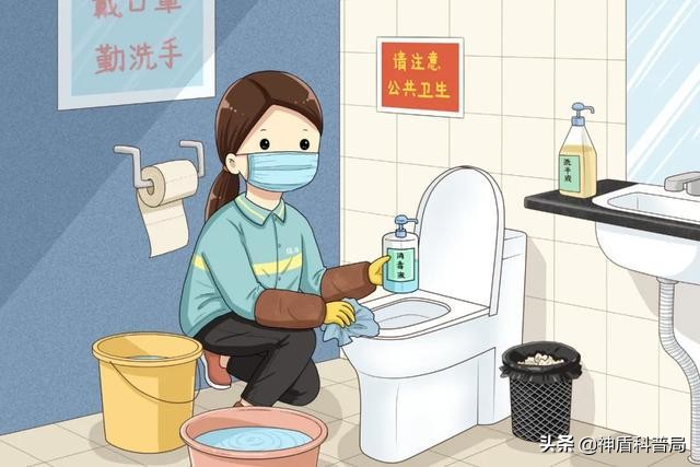 明明蟑螂爬到身上就不见了,有人把蟑螂给踩死了