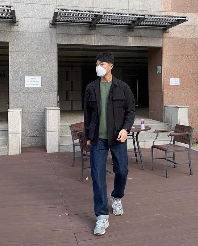 通勤男士穿搭春季搭配高级感,每日搭配分享男时尚穿搭21岁