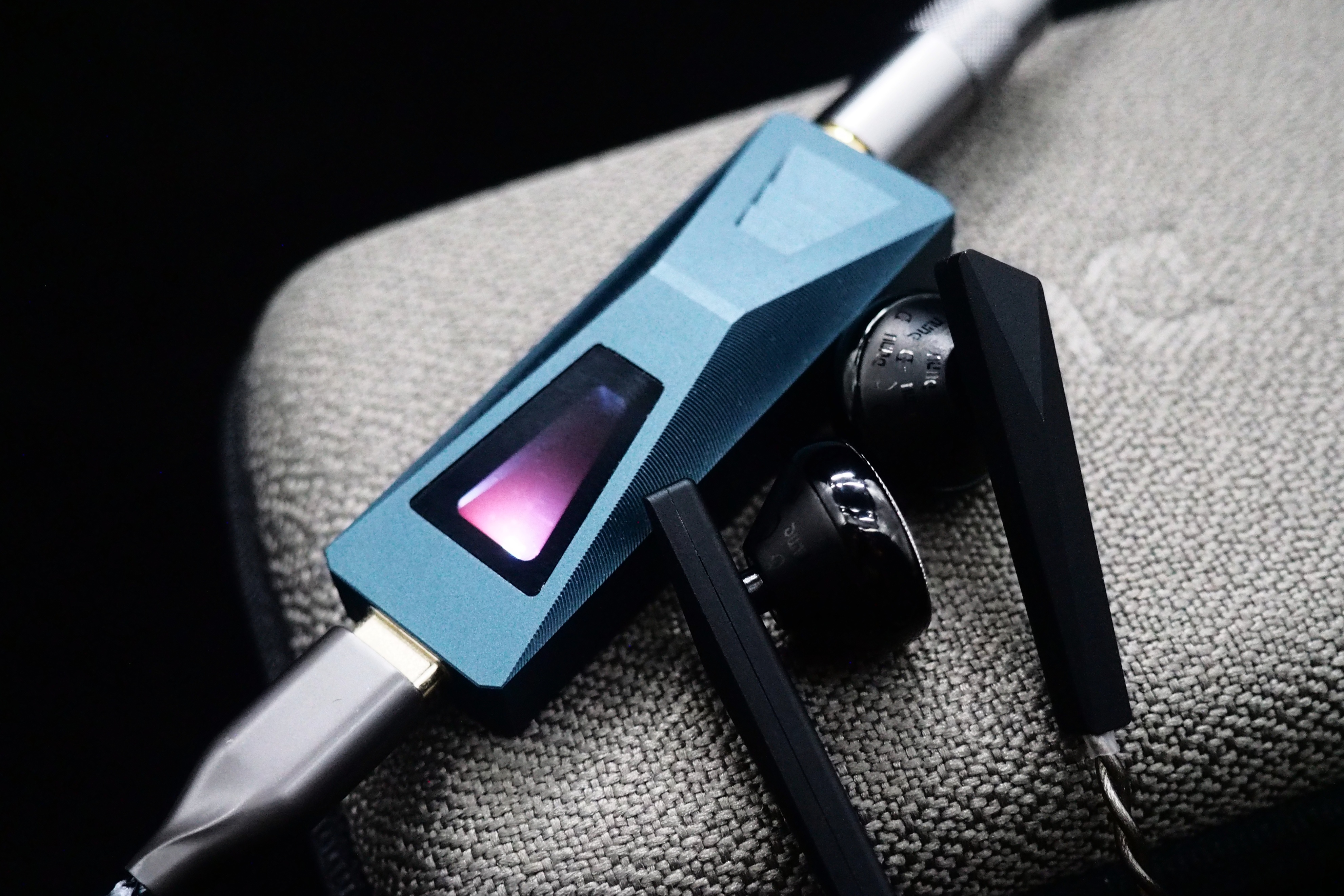 达音科alpha34.4,达音科alpha对比飞傲ff3