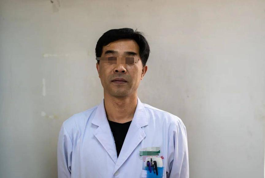 女子乳头被60岁男医生吸吮最新后续：要求停养老金吊销执照