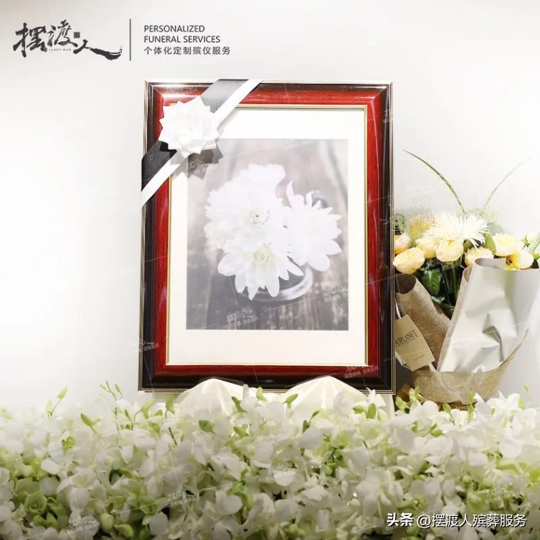 遗像照片尺寸有讲究吗,遗像要选相框吗