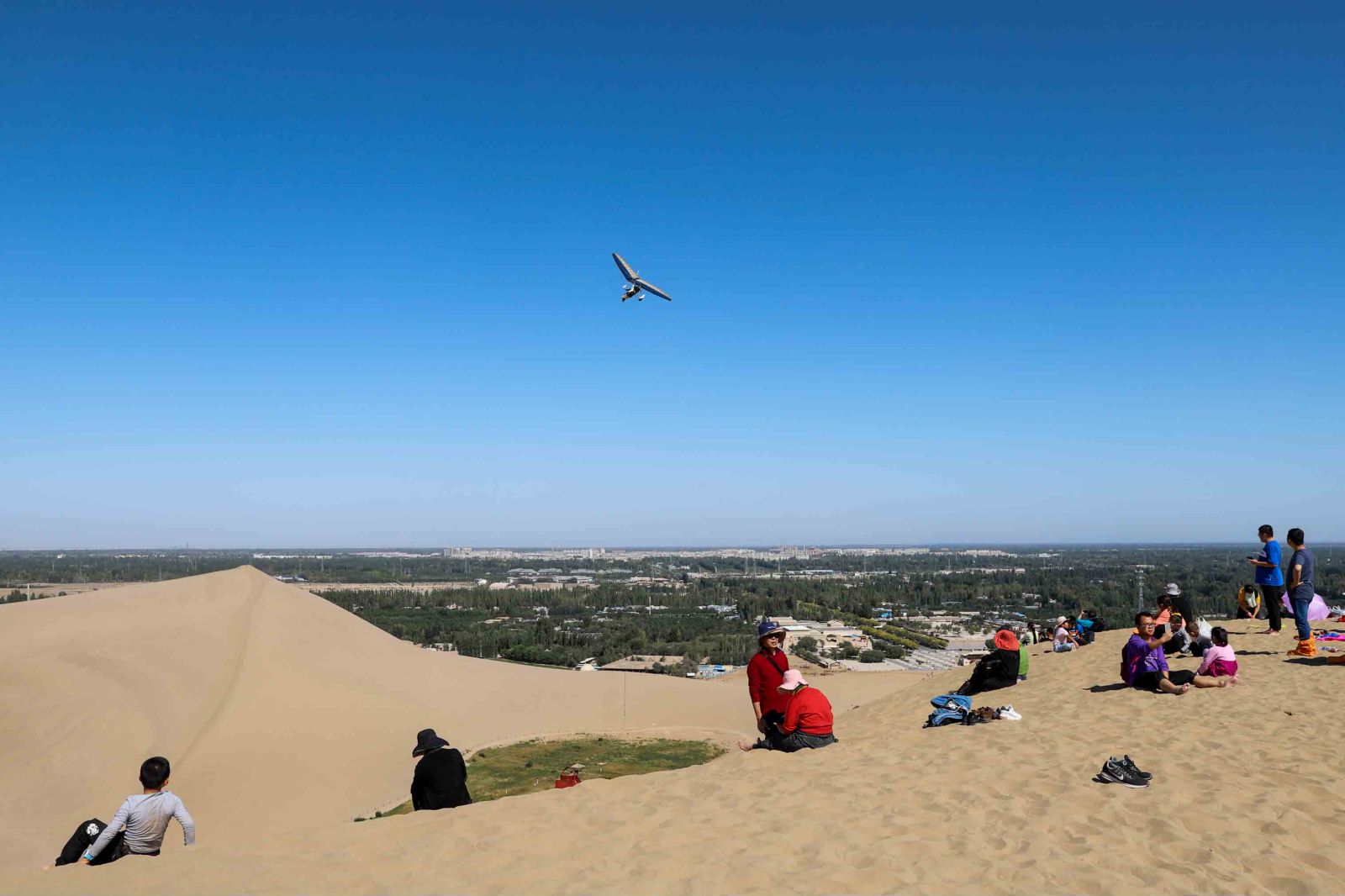 敦煌鸣沙山月牙泉游玩攻略,敦煌月牙泉鸣沙山详细旅游攻略
