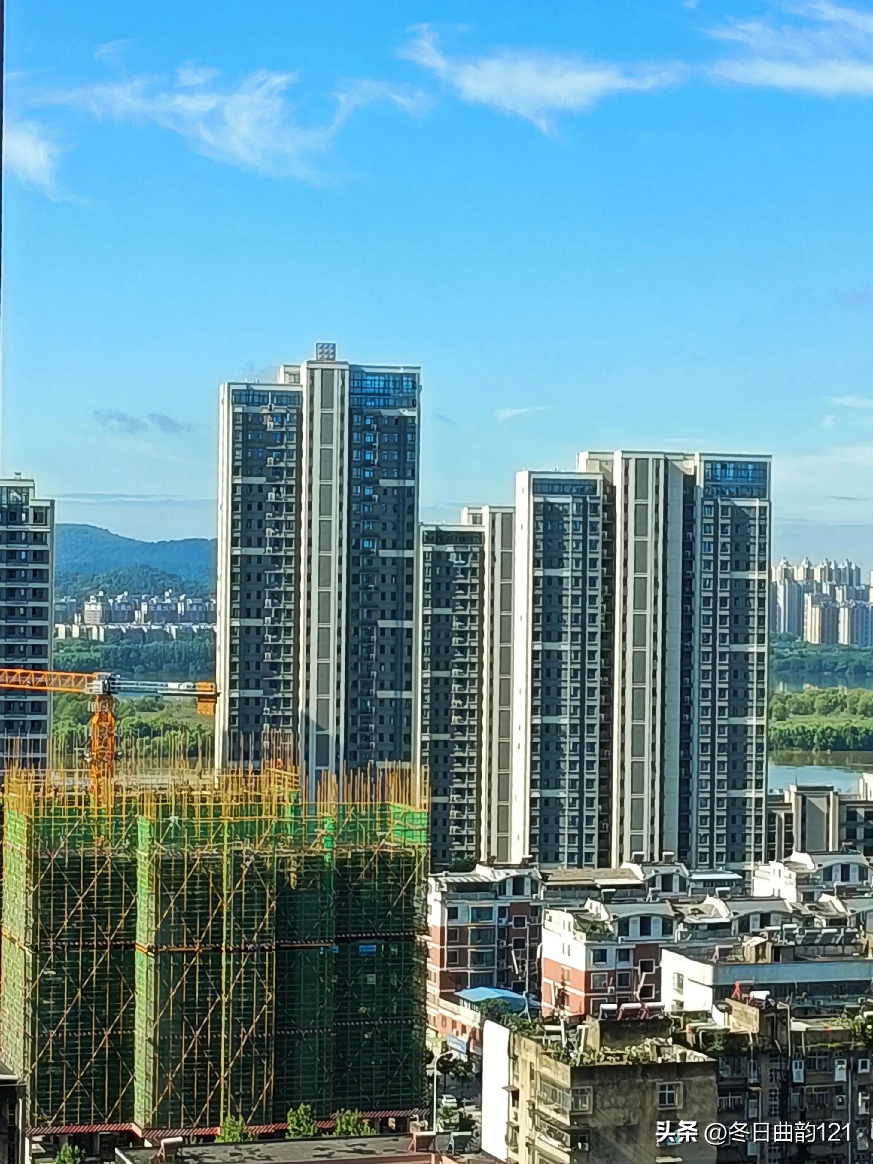 雨过天晴空气格外的清爽,雨过天晴蓝天白云晴空万里