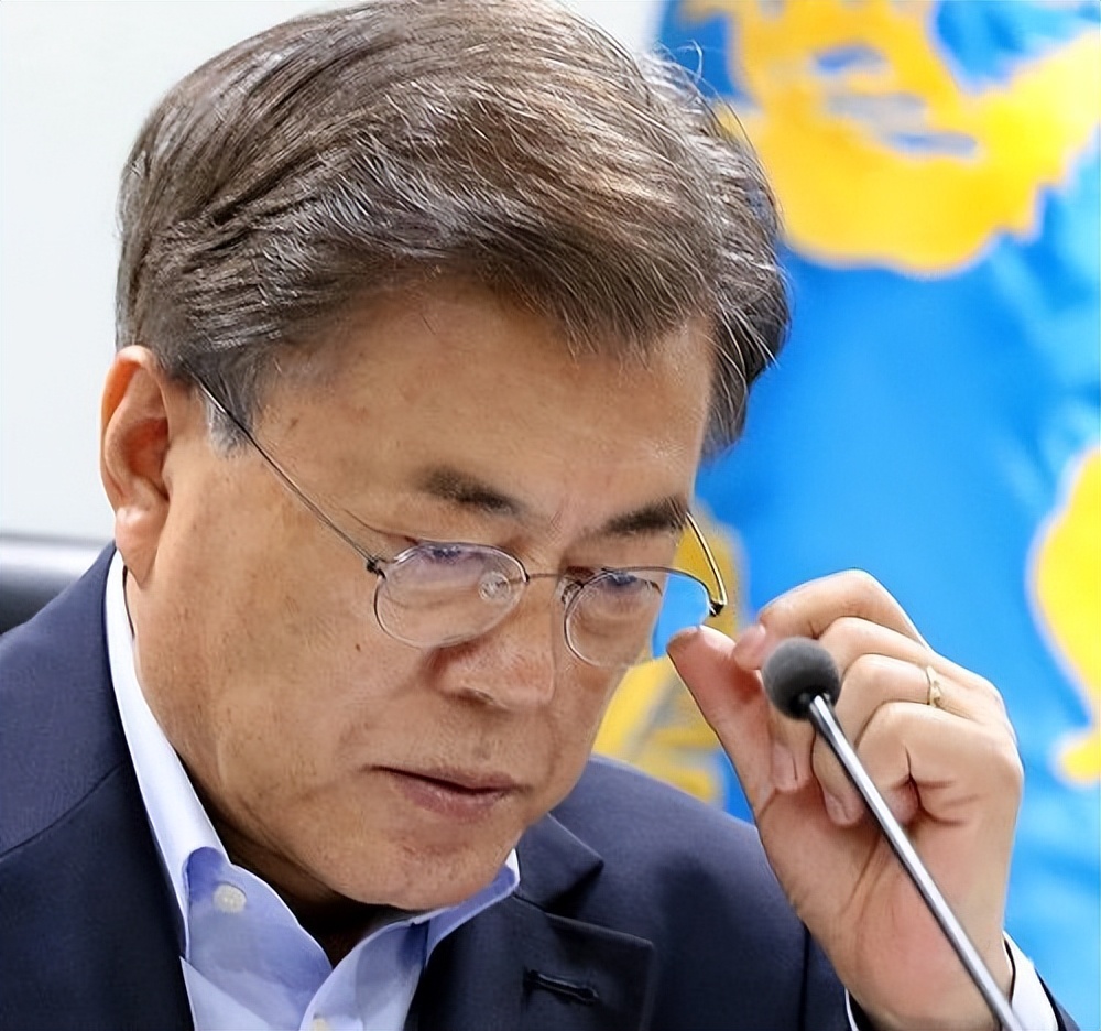 文在寅夫人：看似最接地气的第一夫人，却被曝花10亿公款买衣服