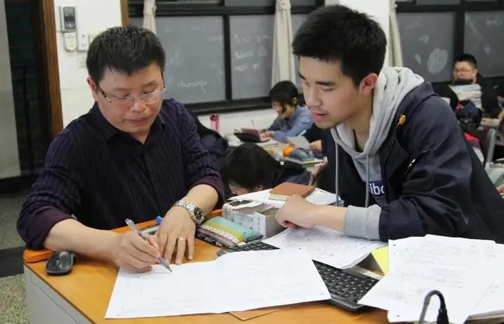 浙江高考600分以上人数,浙江高考成绩600分排名