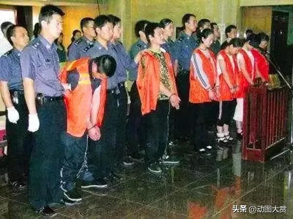 12年杀人烹尸案,重案六组两兄弟分尸