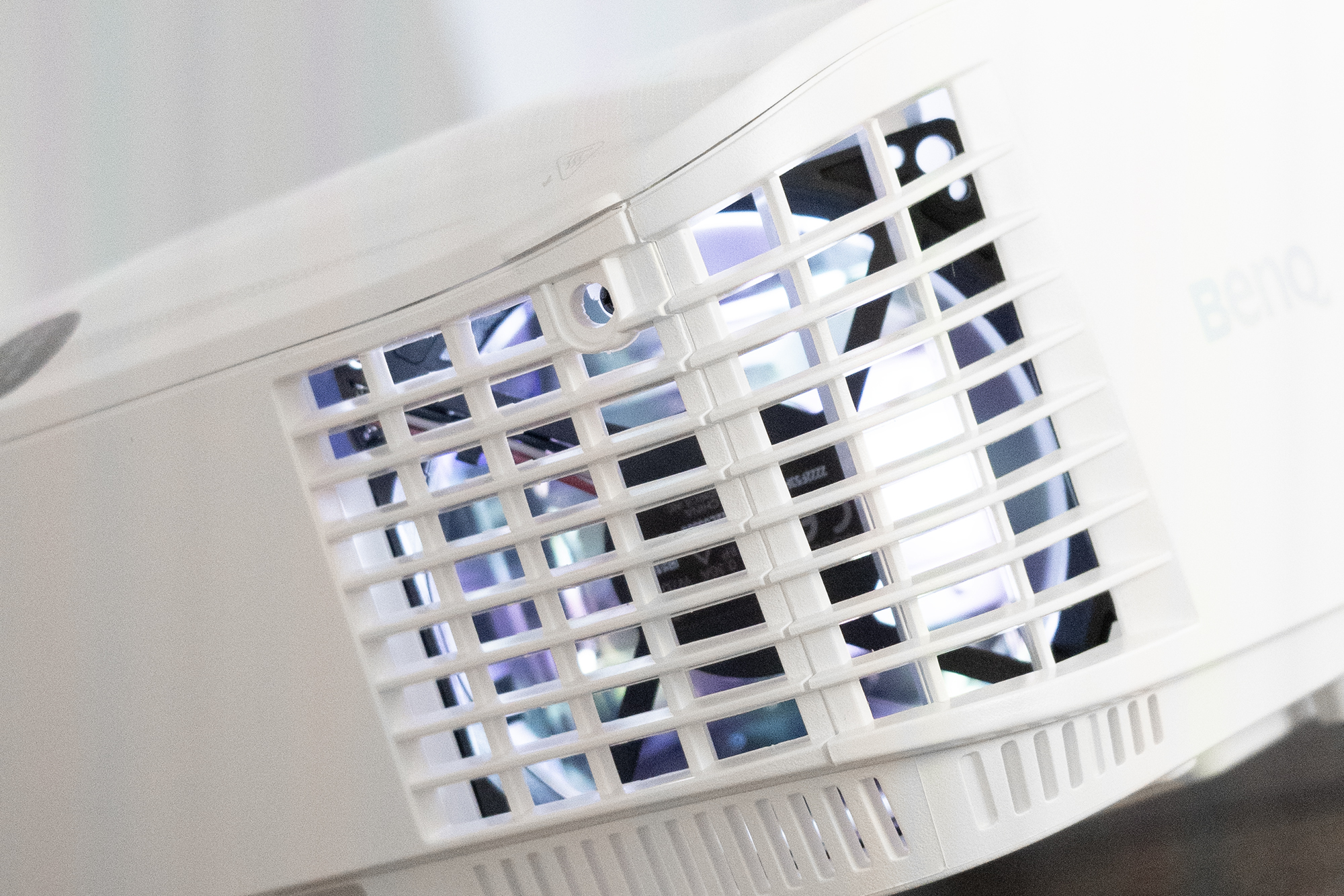 明基660hdmi高清投影仪,明基6050投影机使用技巧