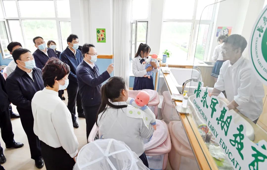 景俊海在“六一”国际儿童节到来之际寄语全省少年儿童